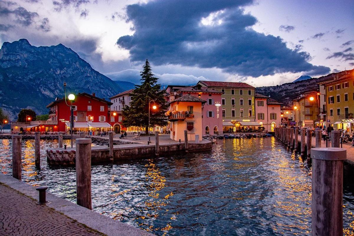 Vida Boa - Holiday Residence Torbole Sul Garda Esterno foto